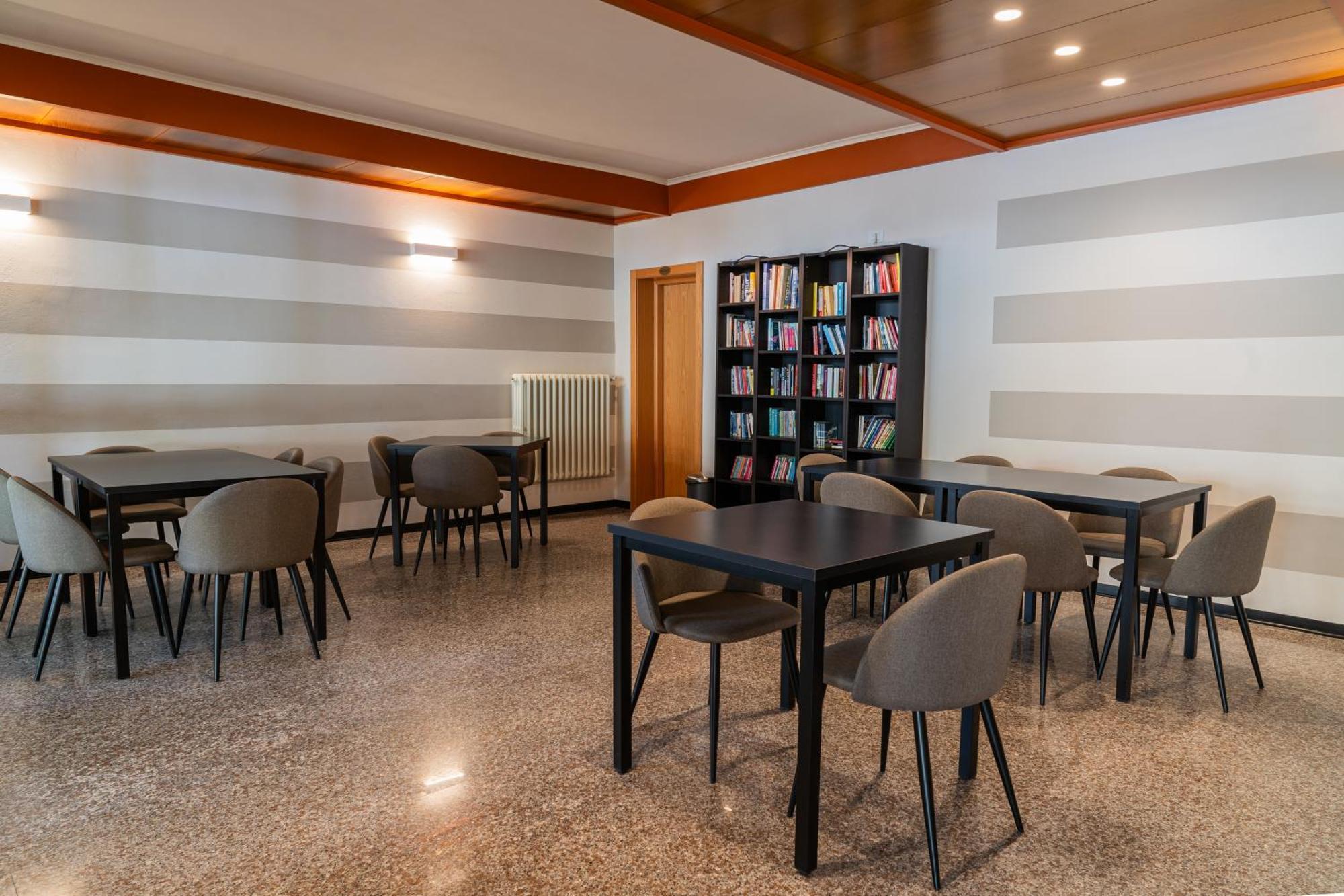 Hotel Ondina E Milazzo Cervia Exterior photo