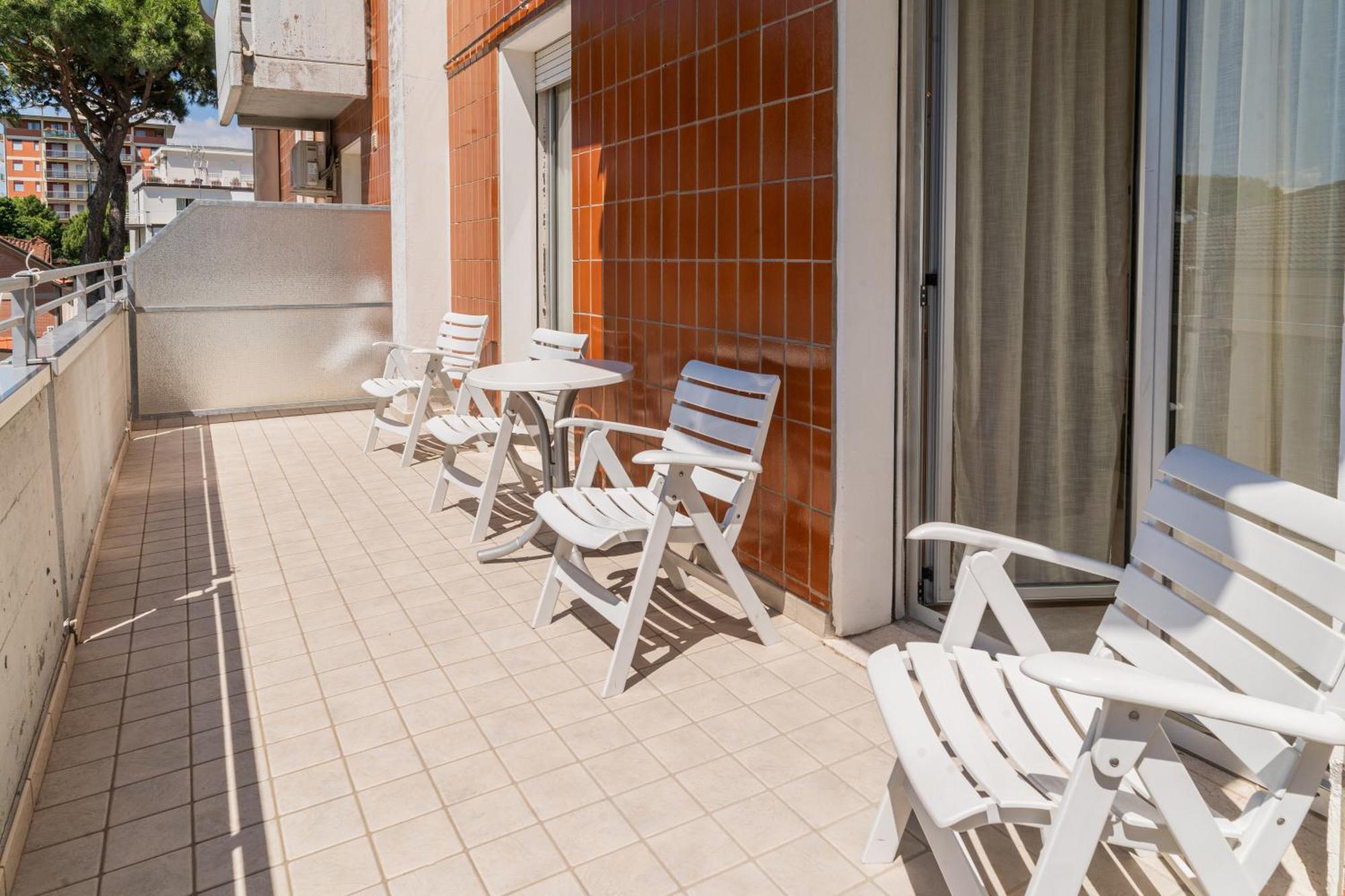 Hotel Ondina E Milazzo Cervia Exterior photo